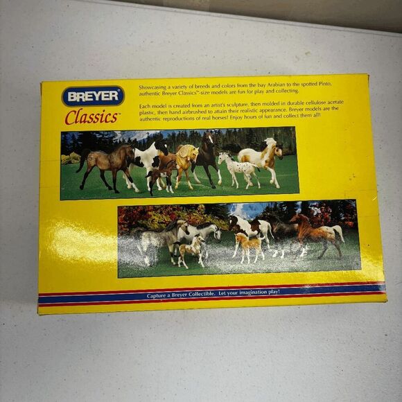 Breyer Classic Model Horse #653 Black Pinto Jet Run - New Open Box - Picture 3 of 4